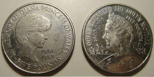 Great Britain : Two 5-Pound CROWN-sized coins of 1999 and 2000