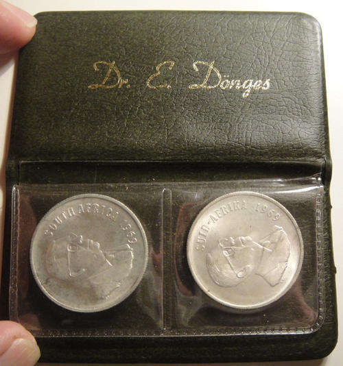 1969 UNC. SILVER R1 set : Eben Donges : (Afrikaans & English) in original Bickels Holder