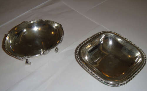 Two Silver Vessels of Middle Eastern or Far Eastern Origen