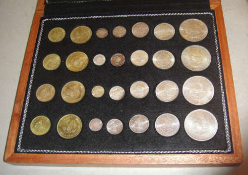 Republic of South Africa: 100% COMPLETE First Decimal Bronze & Silver Coin Set (1961-1964)