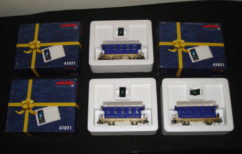 MARKLIN HO 41071 : Three King Ludwig Coaches