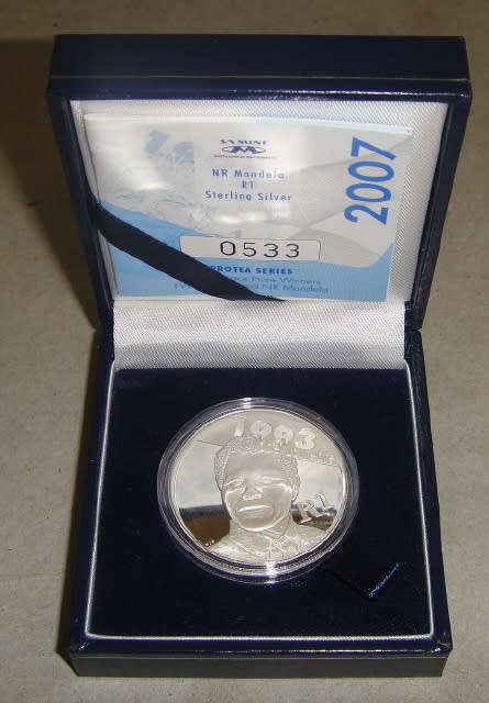 Republic of South Africa : Proof Protea Silver R1 : Nelson Mandela 2007