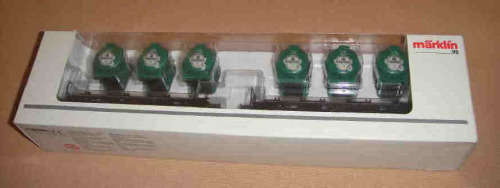 MARKLIN HO 48944 2 x Flat Wagons with Beer Containers