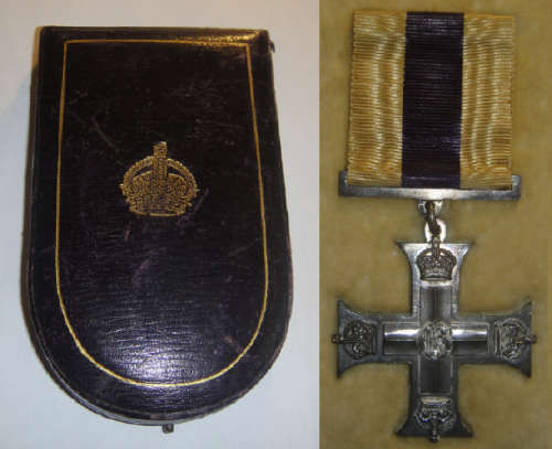 First World War Period MILITARY CROSS: George V.R., Great War period issue, virtually mint condition