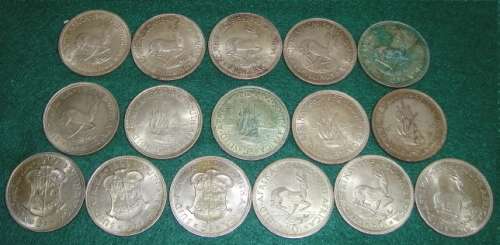 Collection of sixteen (16) Silver CROWN coins of South Africa