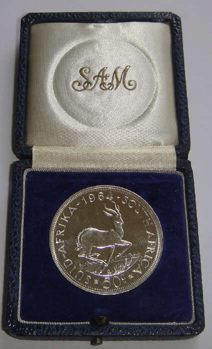 Republic of South Africa : Proof Crown (Silver 50c) of 1964 in original SA Mint Box