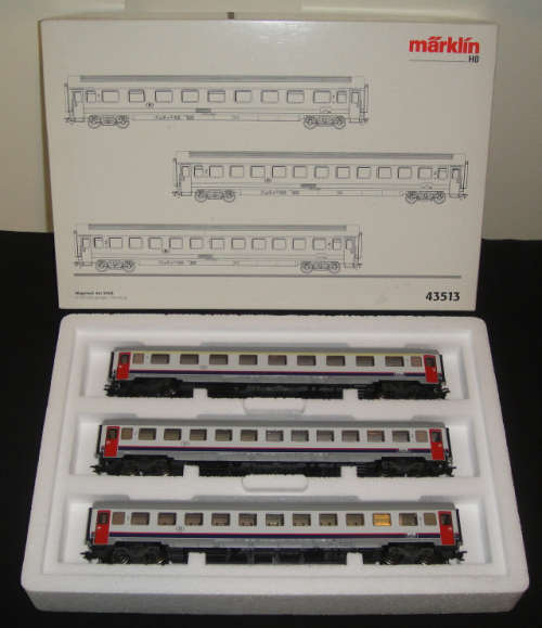 Marklin Digital HO 43513 3-piece Wagon Set (Schnellwagen Memling) : Two Sets Available