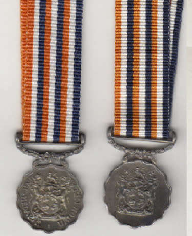 Miniature SA Medals: The Union Medal (Instituted 1952) & The Permanent Force Good Service Medal