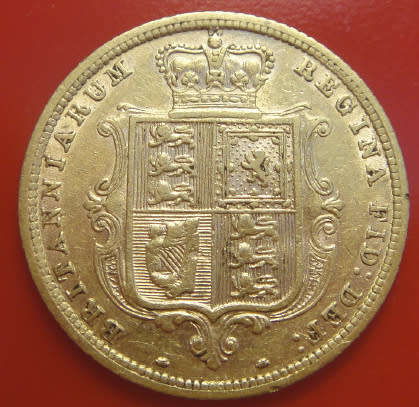 Great Britain: Victorian GOLD HALF SOVEREIGN of 1885