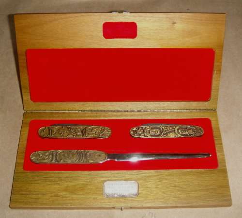 Eendracht Maakt Macht Pocket Knife & Letter Opener Set: State President Collection 1988