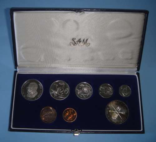 Republic of South Africa : Short Proof Set of 1985 (Parliament Commemoration)  in blue box