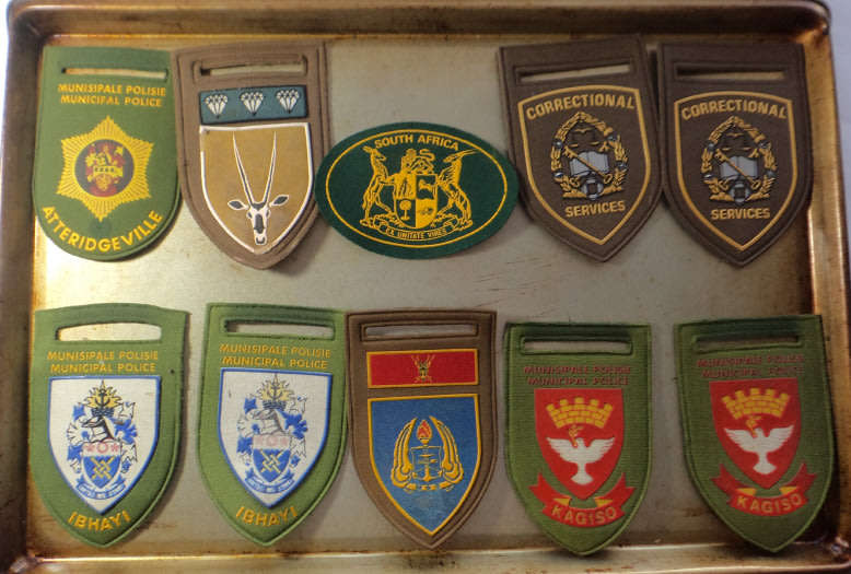 Collection of Military Badges, Flashes, Insignia, Medals etc. (Lot 3 of 8 on offer)
