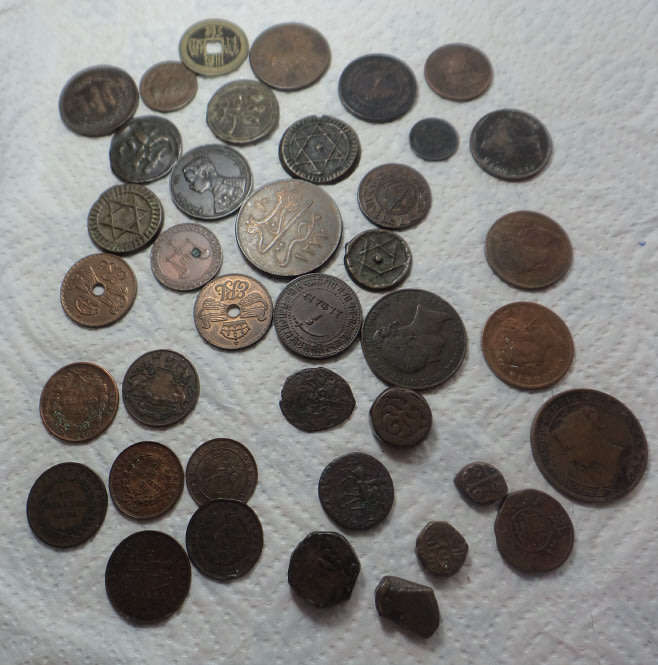 Old Copper & Bronze Coins of the World: North Africa, Middle & Far East