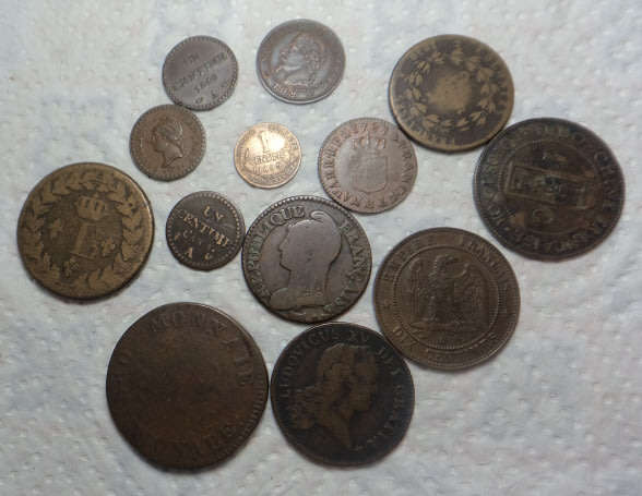 Old Copper & Bronze Coins of the World: France, Coins from the 1700s and 1800s
