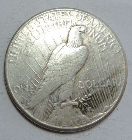 World SILVER CROWN-size Coins: USA Peace Dollar of 1924 (San Francisco)