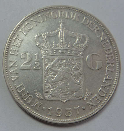 World SILVER CROWN-size Coins: Netherlands (Queen Wilhelmina) 2½ Gulden of 1937