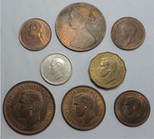 Great Britain: Collection of Uncirculated Coins of Queen Victoria & later reigns