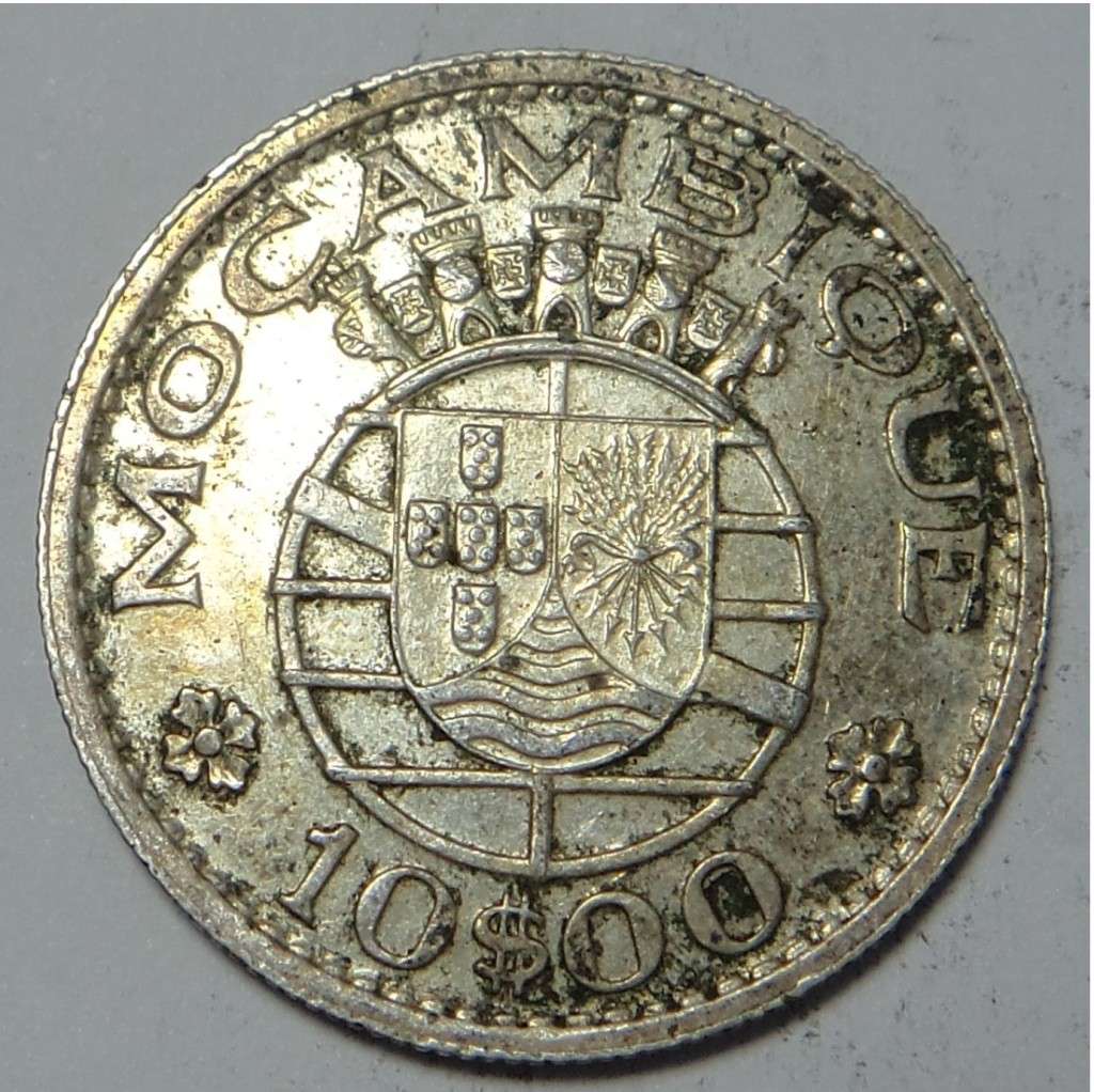 Colonial Mozambique: Silver 10 Escudos 1954 (3 available)
