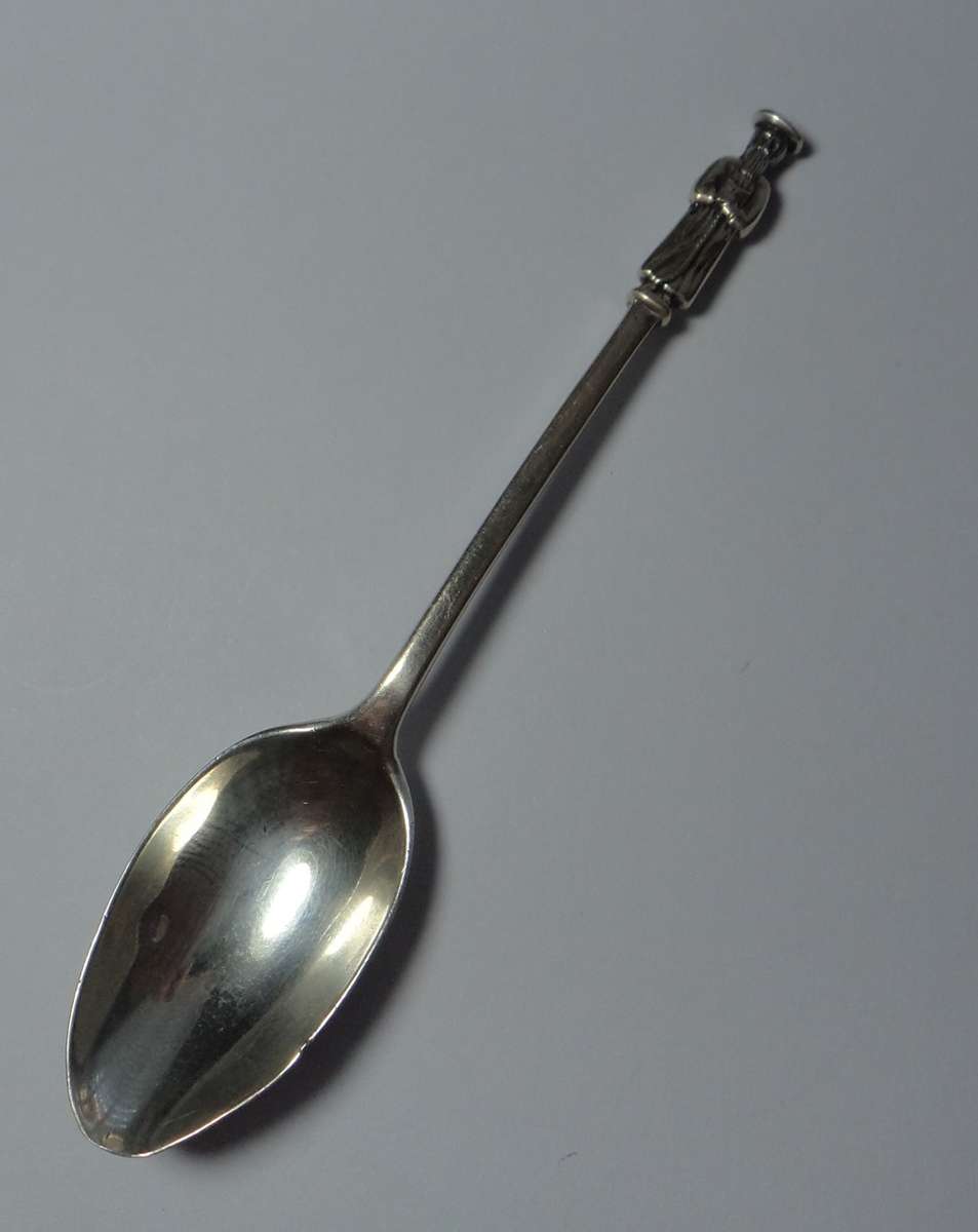 Edwardian Sterling Silver Apostle with Halo Teaspoon (London 1910)