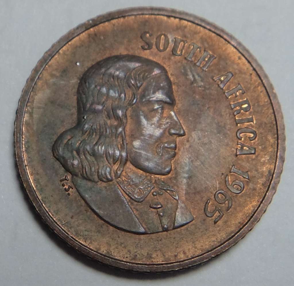 Republic of SA: One Cent of 1965 (English) Coin 1 of 2