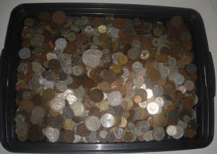 ONLY FOR WESTERN CAPE BIDDERS: 4.5 Kilogram of Coins (1800s and 1900s)
