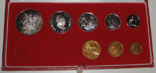 1982 SA Proof Set (Red SAM box without gold)