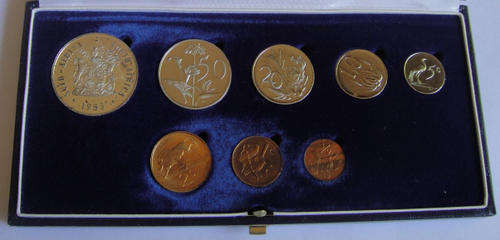 1983 RSA Short Proof Set in Blue SAM Box as issued.