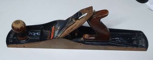 Vintage STANLEY BAILEY no.6 hand plane, made in England as per photo.