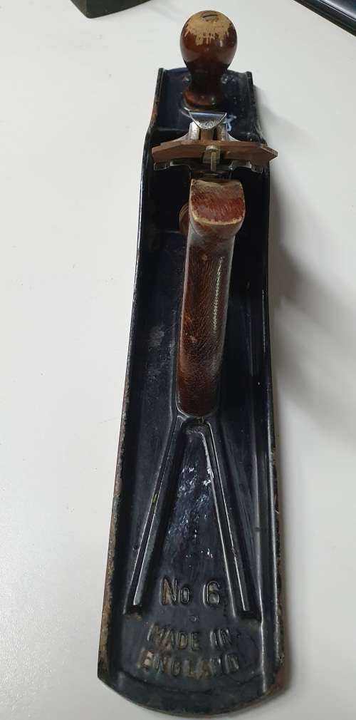 Vintage STANLEY BAILEY no.6 hand plane, made in England as per photo.