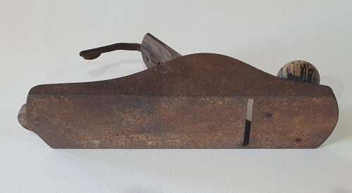 Vintage incomplete no.4 1/2 hand plane for parts, as per photo.