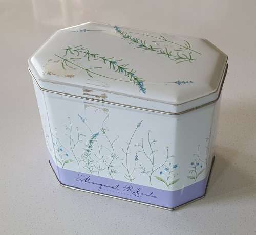 Lavender tin as per photos