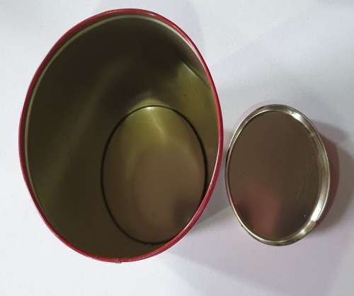 Ouma rusks Teddy bear tin as per photos