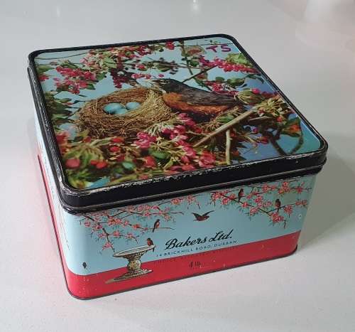 Bakers Ltd 4lbs biscuit tin as per photos