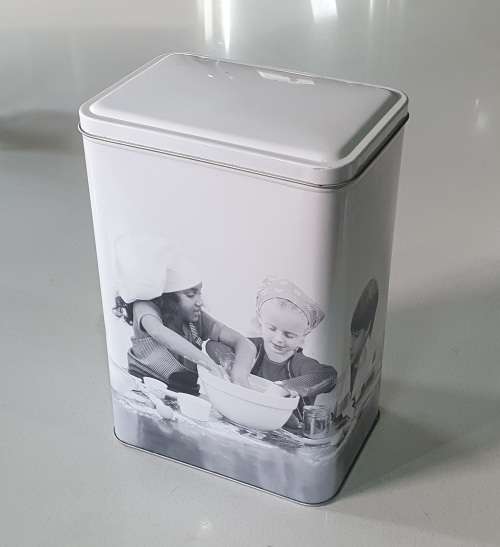 Flour tin as per photos