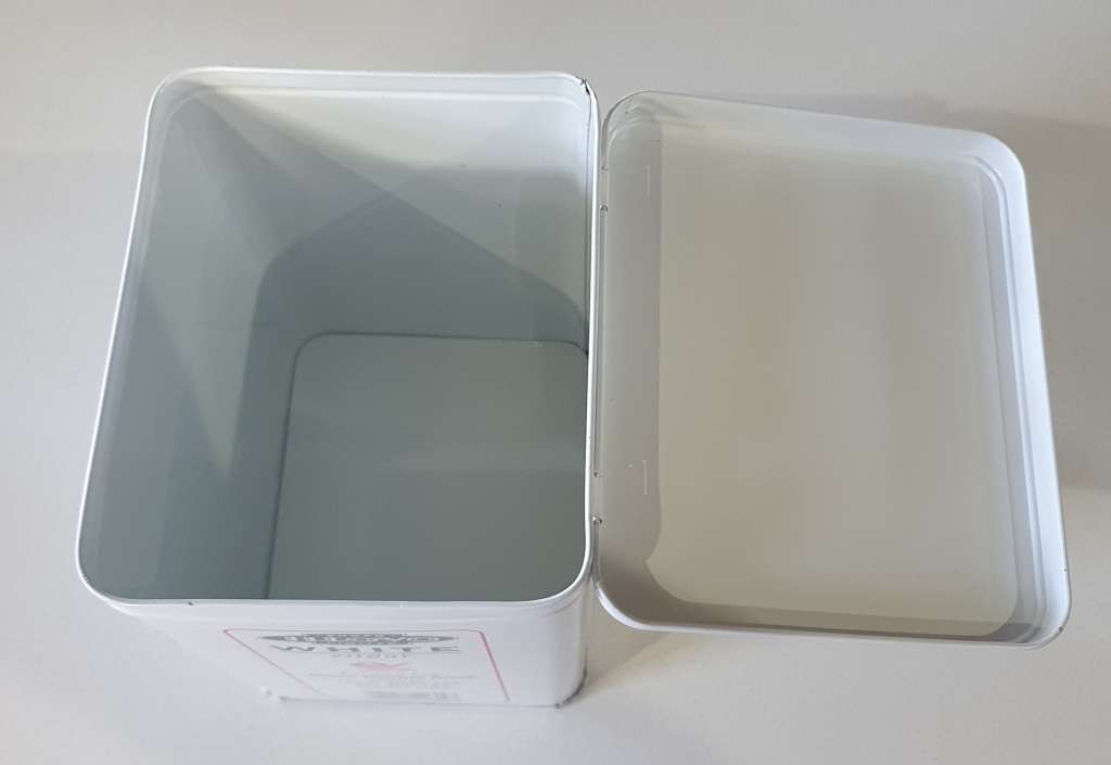 ILLOVO Sugar tin as per photos