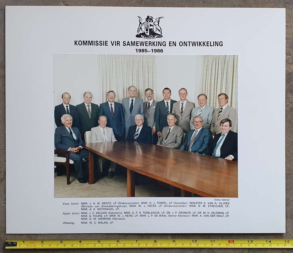 Photo - Kommissie vir samewerking en ontwikkeling - 1985-86