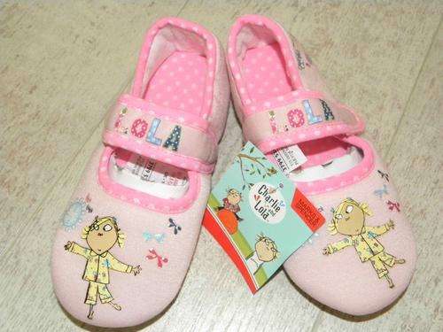 Imported Charlie and Lola girls slippers - size 12
