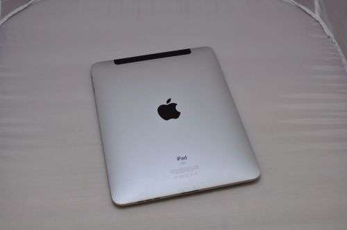 Genuine Apple Ipad 1, 32gb, 3G cellular+ Wifi