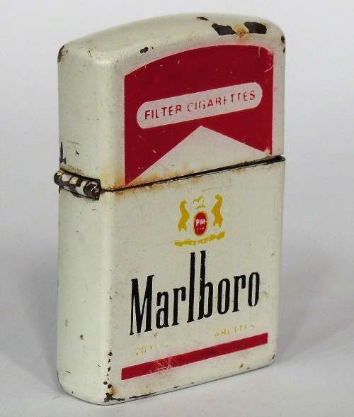 Marlboro lighter ''Zippo''  white                (#24)