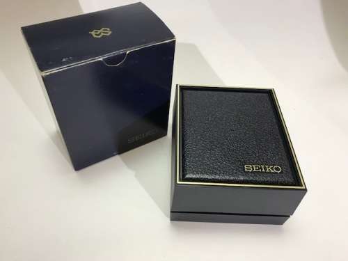 1983 Seiko womans watch - R1 Start  CLEARANCE SALE        (#53)