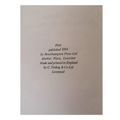 Biggles And The Pirate Treasure and Other Biggles Adventures by Capt. W. E. Johns 1954 Hardcover w/o