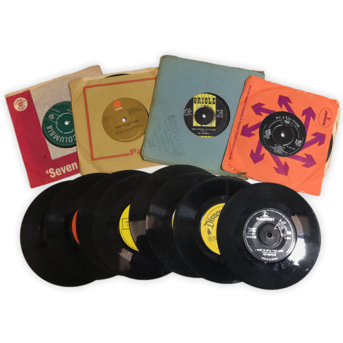 Lot of 12 x 7` Vinyl records (with & without covers/various conditions)