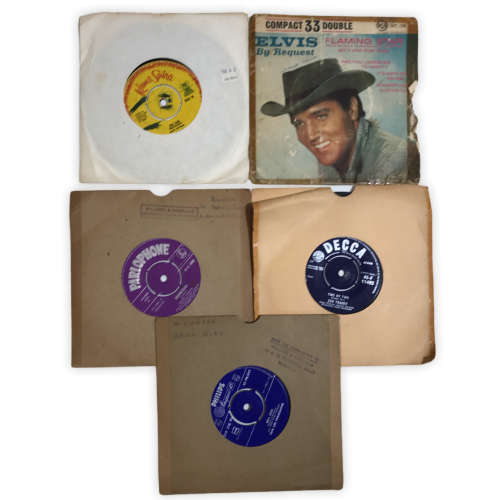 Lot of 10 x 7` Vinyl records (with & without covers/various conditions)