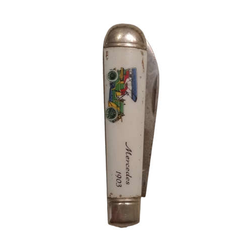 Lot of 5 x Brand Name Pocket Knives, mainly Victorinox Swiss army Knives