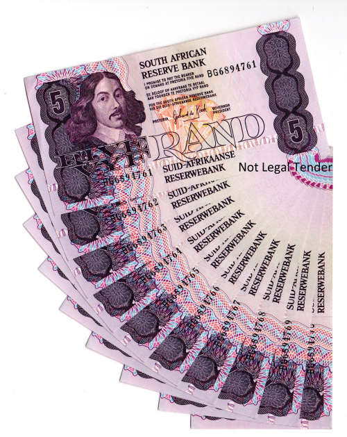 Lot of 10 x Consecutive 1990 South Africa, Type 10 Third Issue, G P C De Kock R5`s BG6894761 to BG6