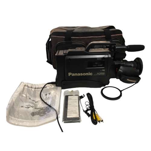 WORKING Panasonic NV-M3000EN VHS Movie Camera, with bag, spare battery and alot of extras(No tapes)