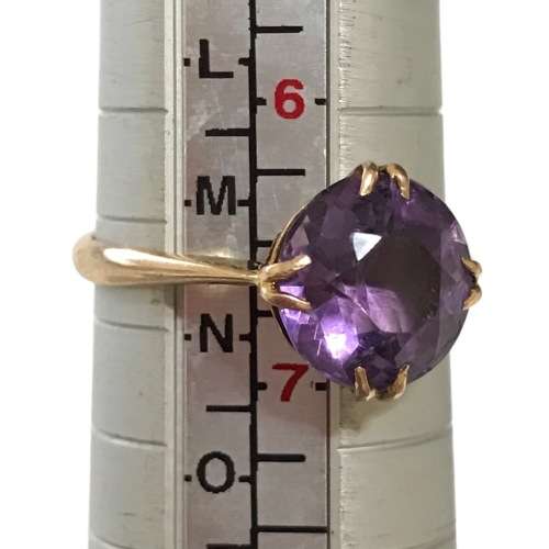 Vintage 2.0 Gram, 9ct Gold Ring: 53mm/6.5 Inches Diameter  with set Amethyst 3.0/0,95mmx 0,53mm