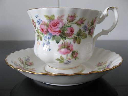 Royal Albert Moss Rose Tea Duo