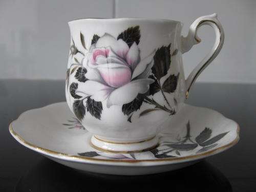 Royal Albert Queens Messenger Coffee Duo