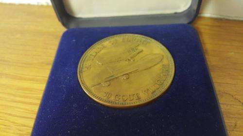 SAL GOOD FLIGHT 50 YEARS GOLD MEDAL